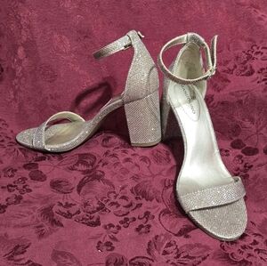 Bandolino Sparkly Block Heel Strappy Open Toed Shoes